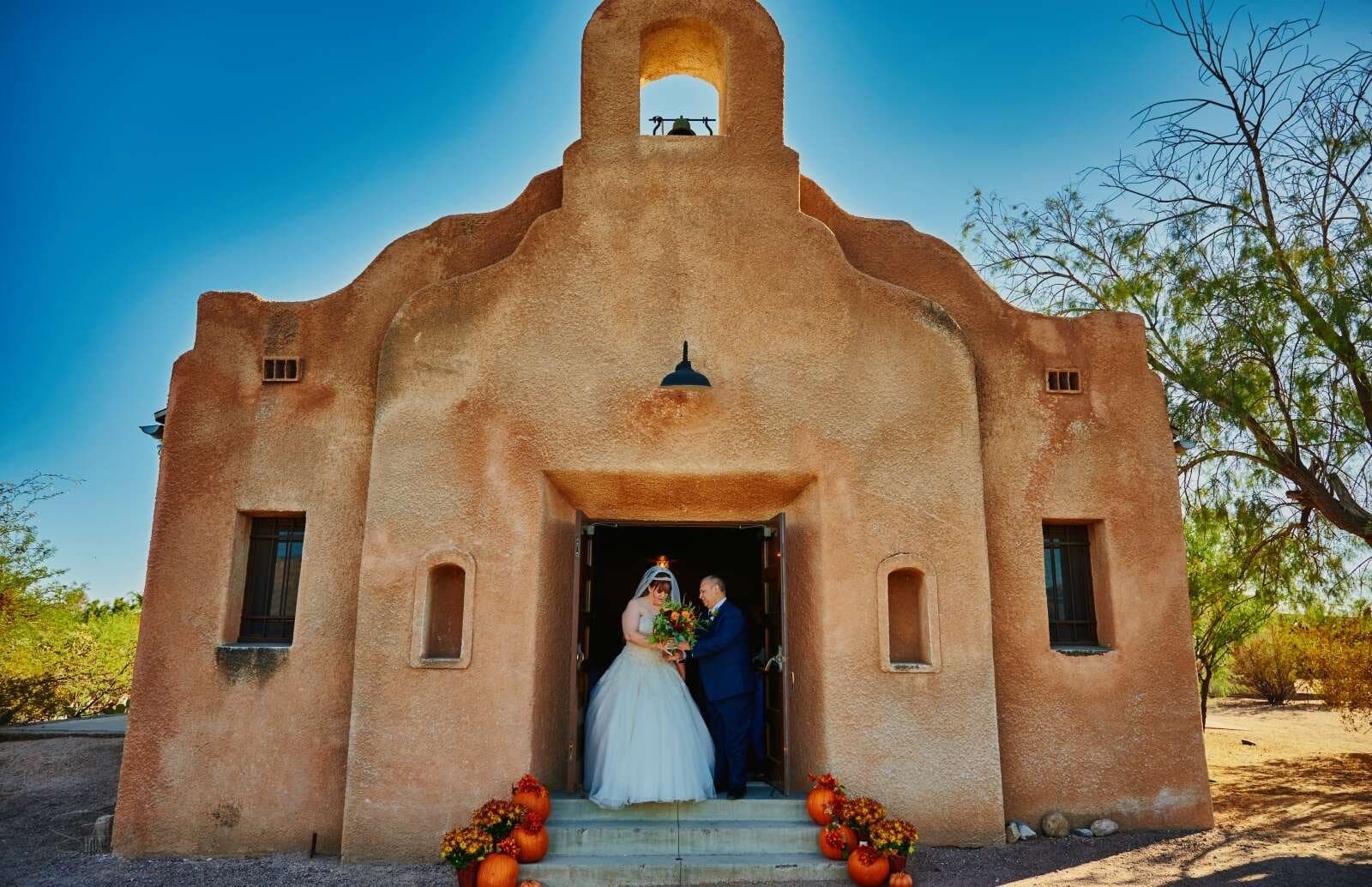 How to Plan a Wedding in Tucson, AZ